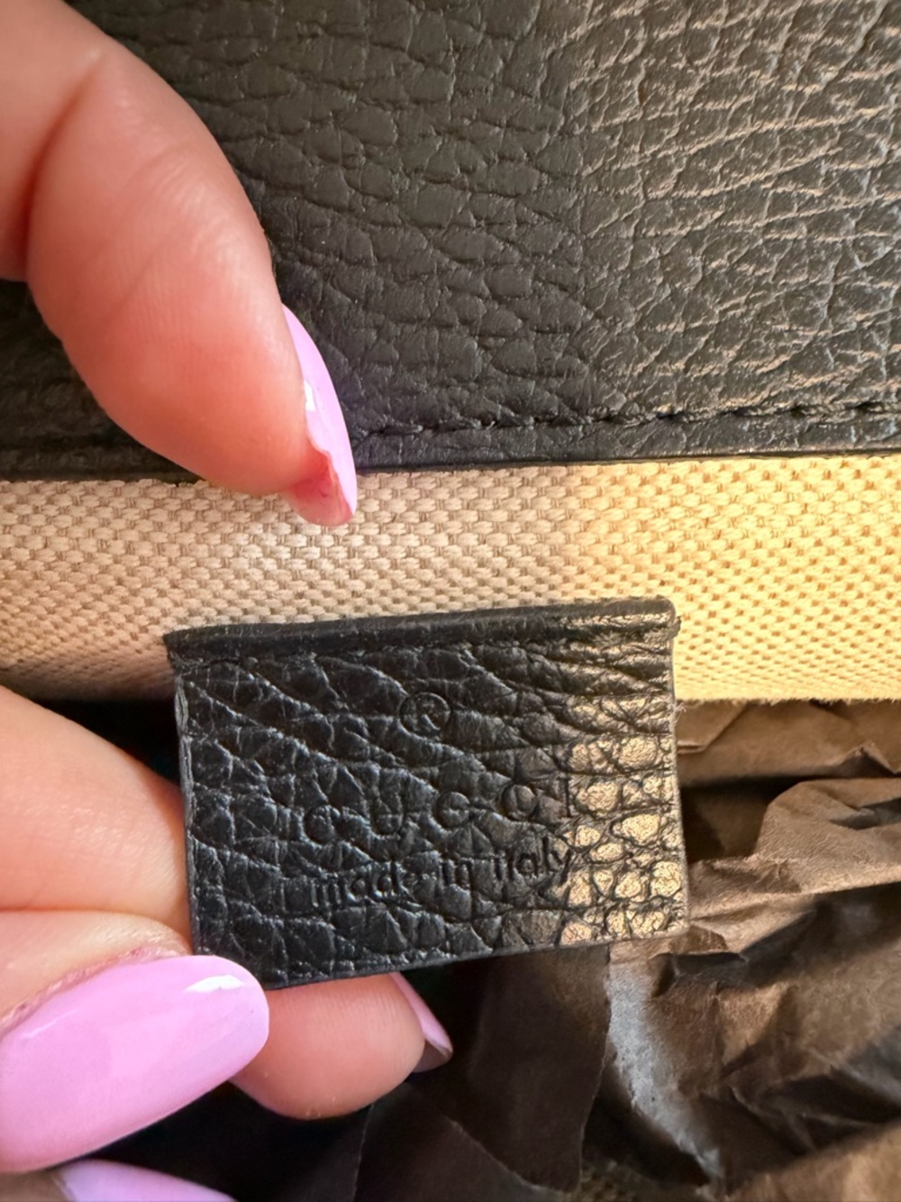 GUCCI LEATHER DIONYSUS CRYSTAL EMBELLISHED BAG - Picture 9 of 10